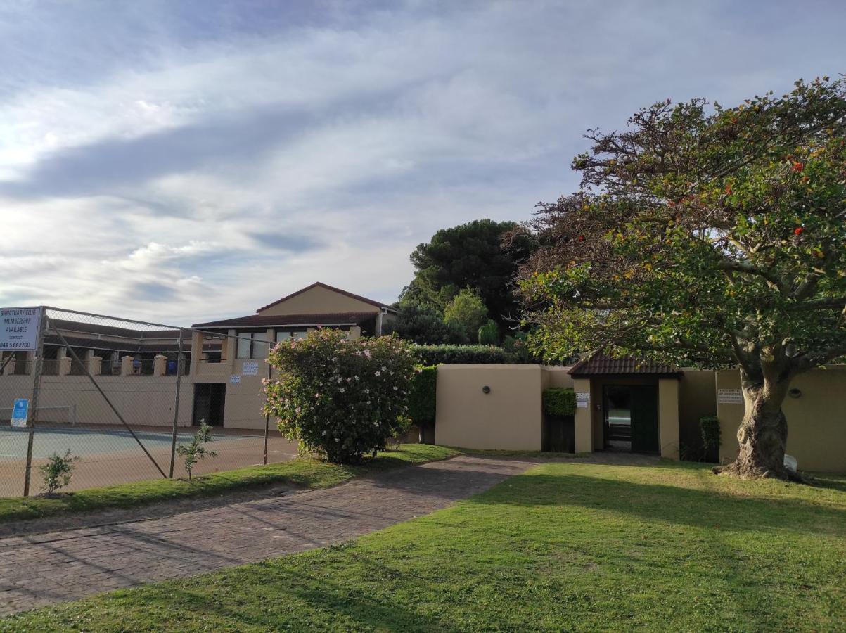 Garden Flat - Walk To The Beach Plettenberg Bay Eksteriør billede